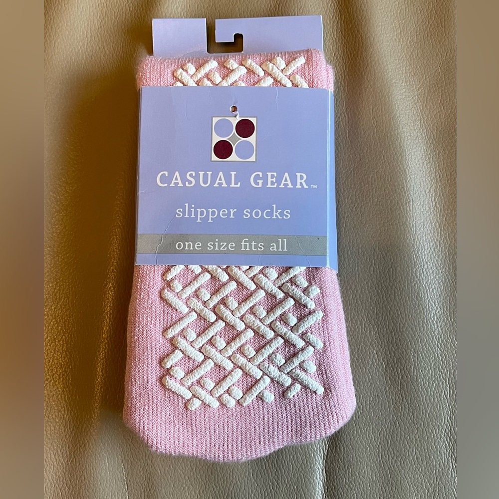 2 for $10 📌 Casual Gear - Slipper Socks - NWT!